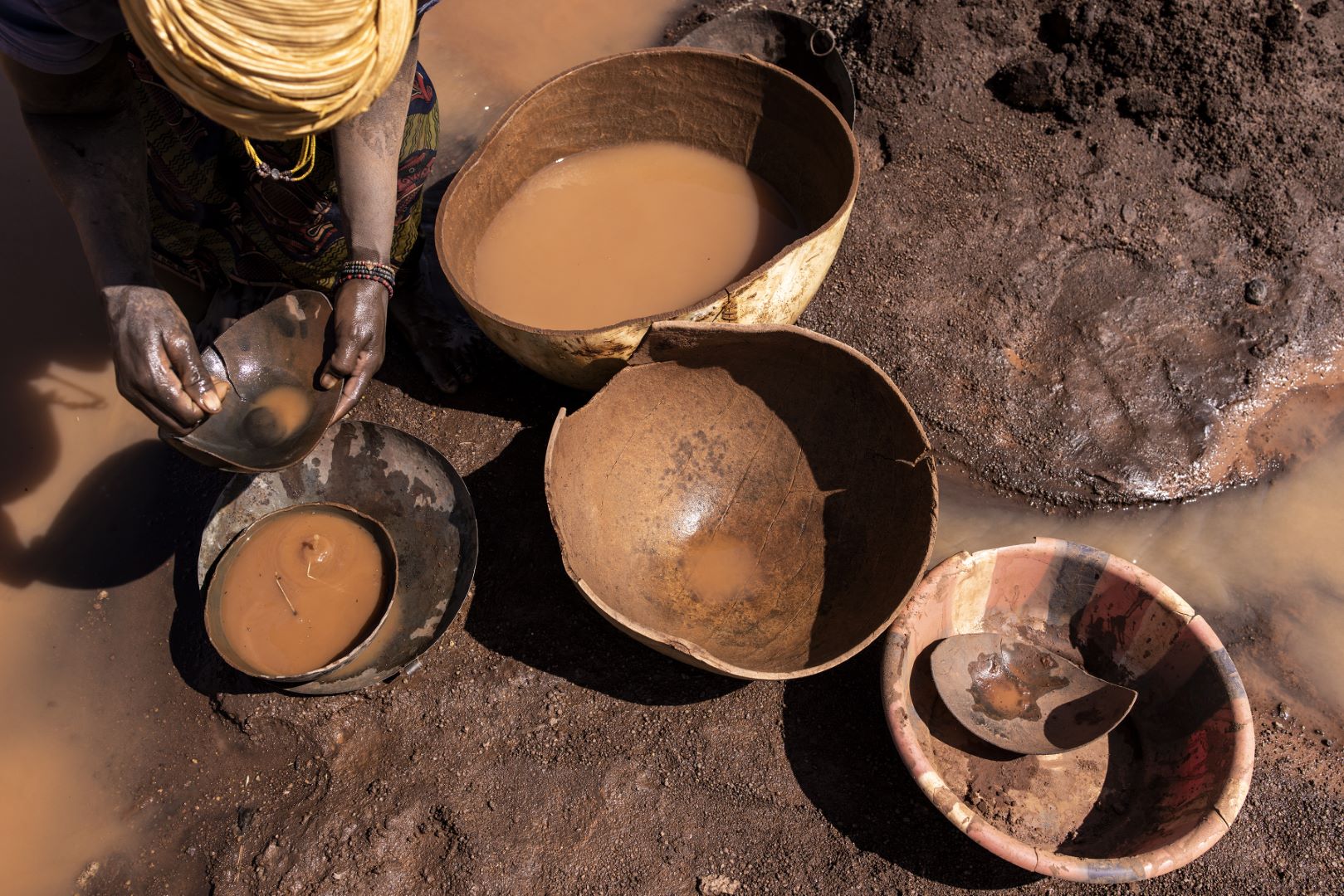 Buscadores de oro en Senegal