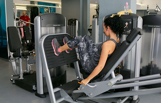 covid-19,coronavirus,costa rica,gimnasios,crossfit,piscinas,natación