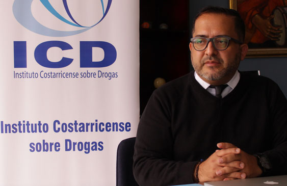 ICD,Guillermo Araya