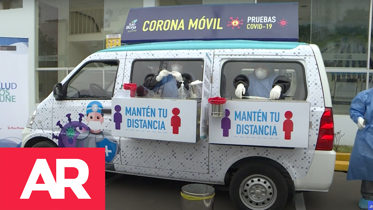"Coronamóvil" vehículo de vigilancia que realiza pruebas gratuitas de Covid-19 en Perú