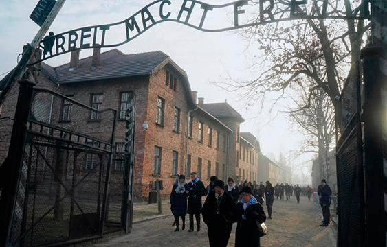 Polonia,Comercio,Historia,EEUU,Holacausto,Nazismo,Internet