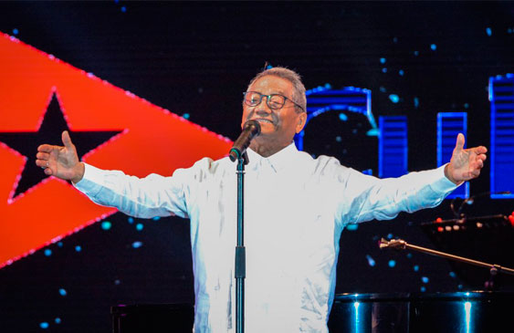 covid19,coronavirus,pandemia,México,compositor,cantante,Armando Manzanero