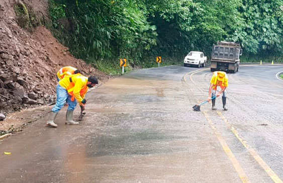 Ruta 32, Ministerio de Obras Públicas y Transportes, Limón, Lluvias, Clima, Tiempo, #TráficoCR