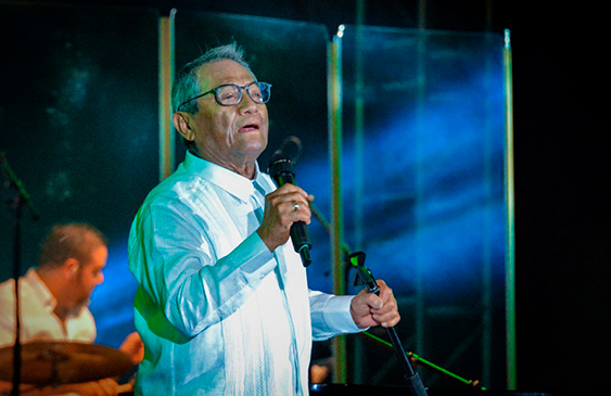 México,covid-19,coronavirus,compositor,muerte,Armando Manzanero