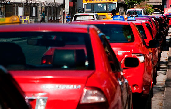 Taxistas,Autobuseros,Paro,Manifestación,MOPT,Ministro,Rodolfo Méndez Mata,Noticias,Costa Rica