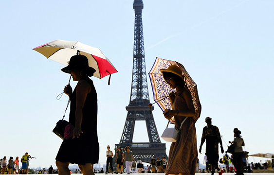 Torre,Eiffel,noticias,internacionales,rebre,covid-19,pandema