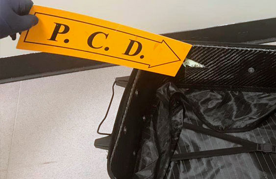 Policía de Control de Drogas,Ministerio de Seguridad Pública,Dinero,Crimen organizado,Aeropuerto Internacional Juan Santamaría