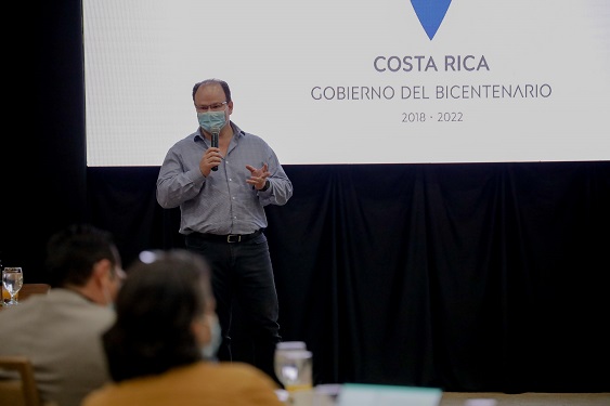 Hacienda,calificadora de riesgo,Economía,Intereses,Deuda Pública