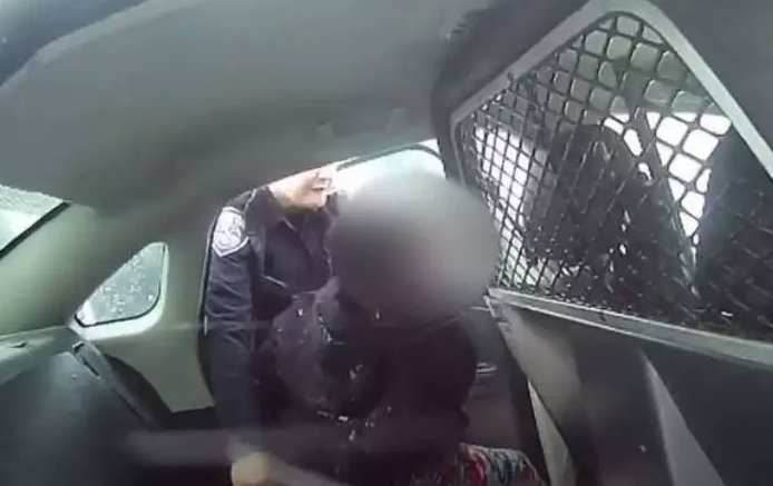 Video,racismo,Estados Unidos,policia,maltrato,niña,negra,afroamericana,noticias,internacionales