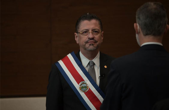 rodrigo chaves,presidente,costa rica,encuesta,ucr,noticias