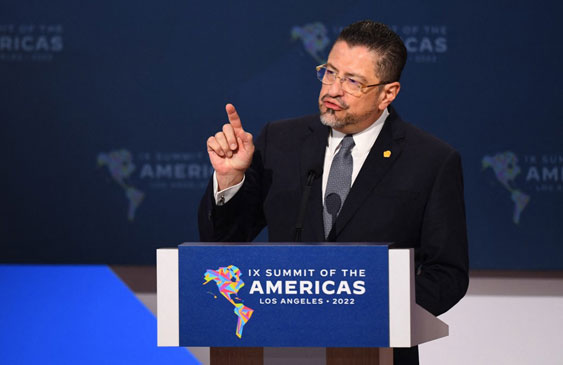 Rodrigo Chaves en la IX Cumbre de las Américas