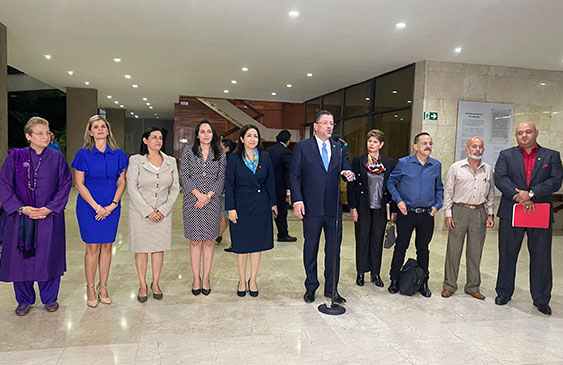 Casa Presidencial,ANDE,SINAE,APSE,Albino Vargas,Rodrigo Chaves,Ley de Empleo Público,MIDEPLAN
