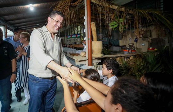 Rodrigo Chaves,encuesta,América Latina