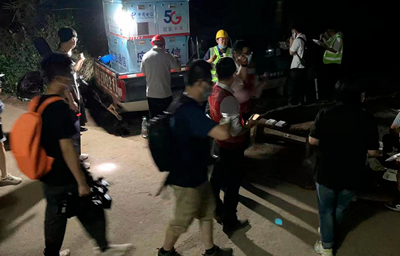 rescatistas,china,noticias,avión,accidente