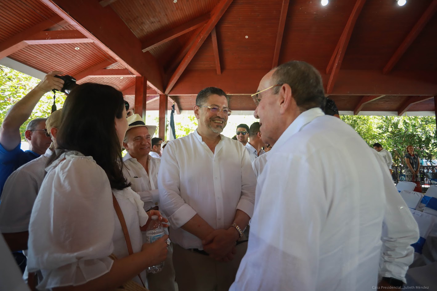 rodrigo chaves,rodrigo arias,gobierno,asamblea legislativa,eurobonos,chapitas,política,costa rica,poderes de la república