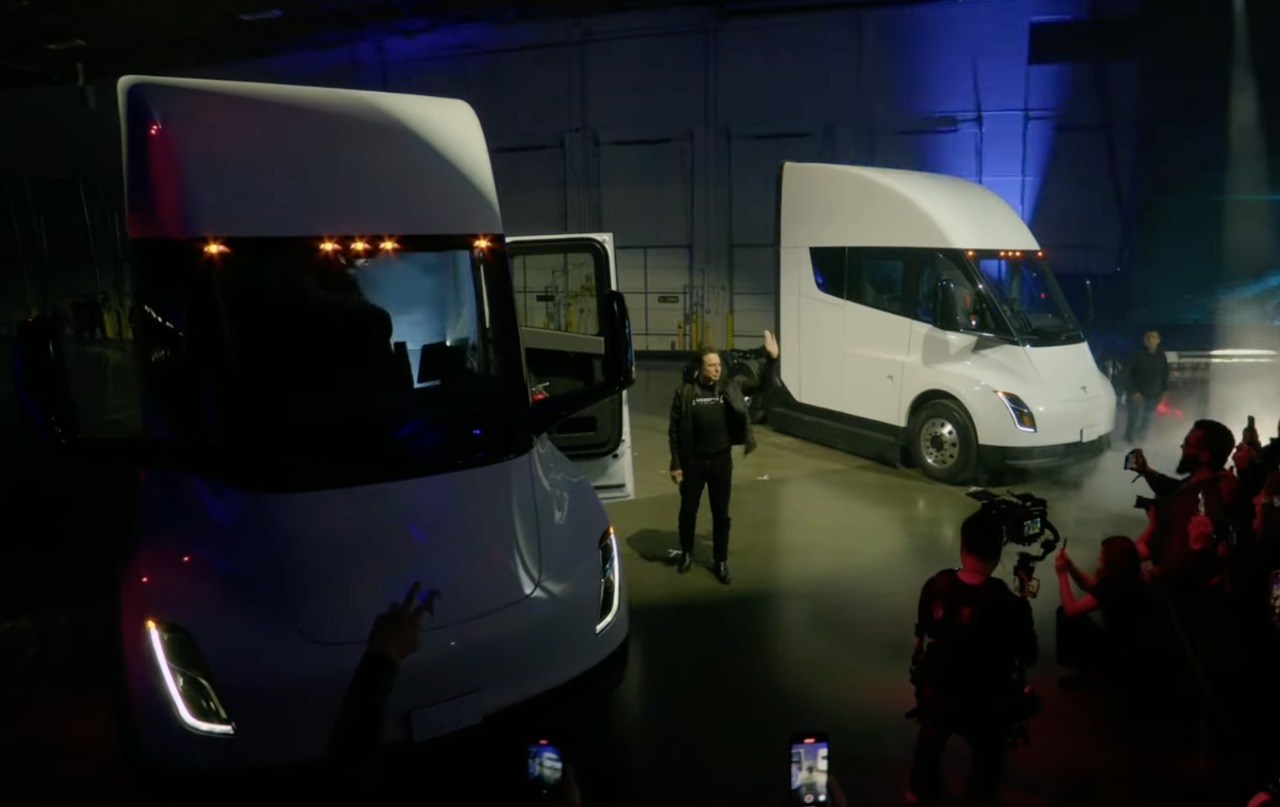 Tesla,Semi,Elon Musk