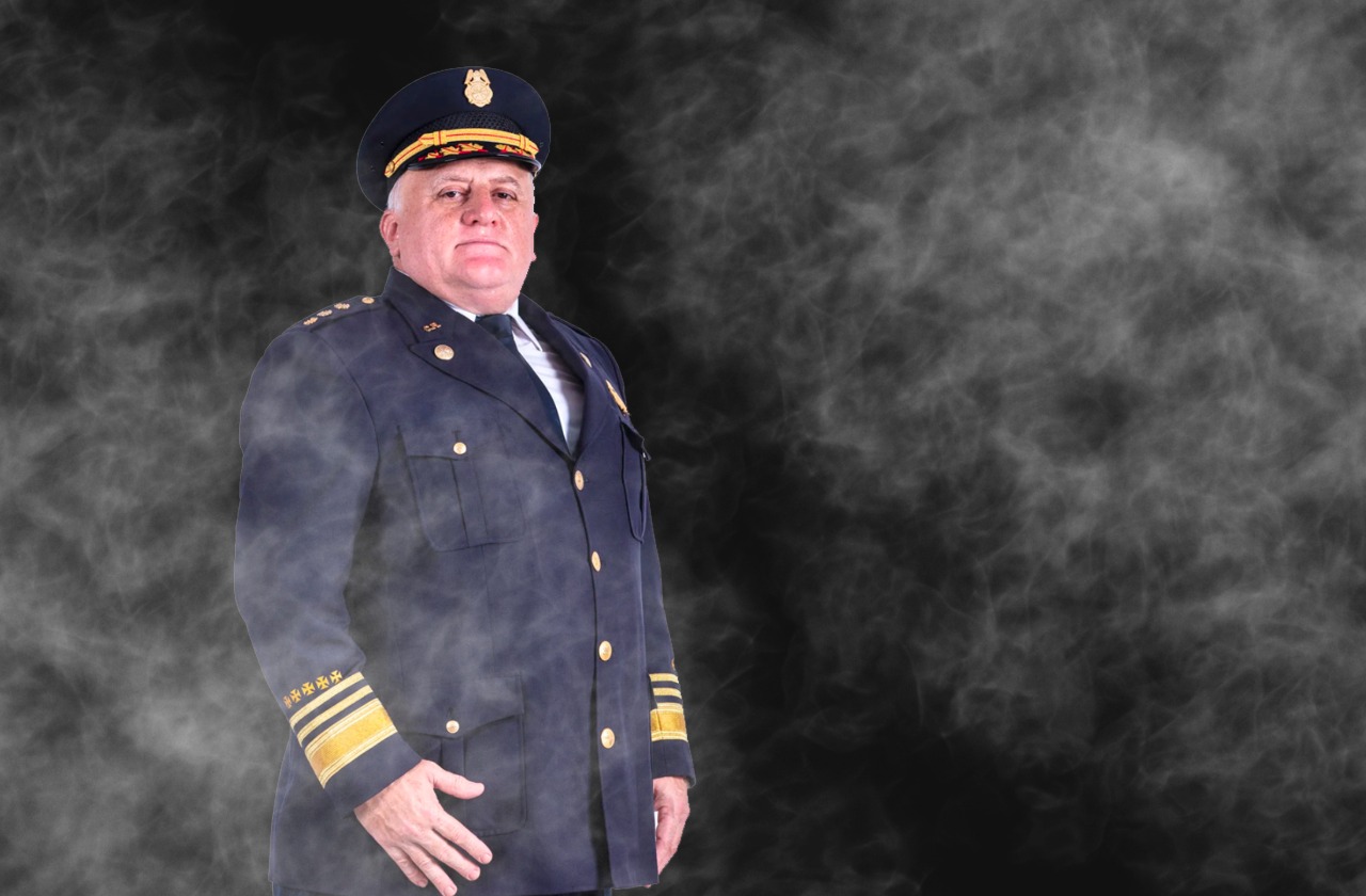 Bomberos,Costa Rica,Héctor Chaves