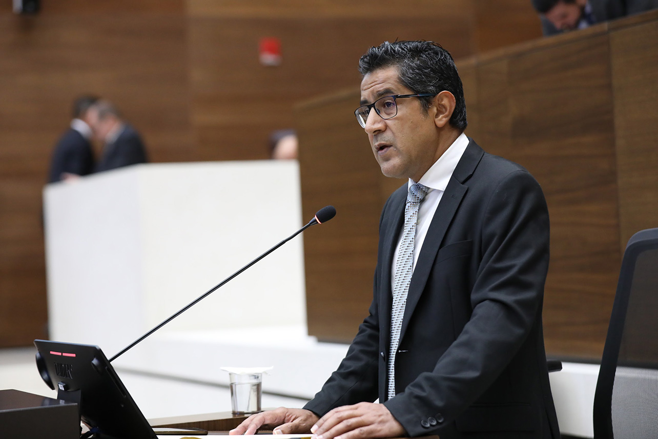 bcr,venta del bcr,banco de costa rica,nogui acosta,pln,pusc,nueva república,gobierno,rodrigo chaves,asamblea legislativa,proyecto de ley