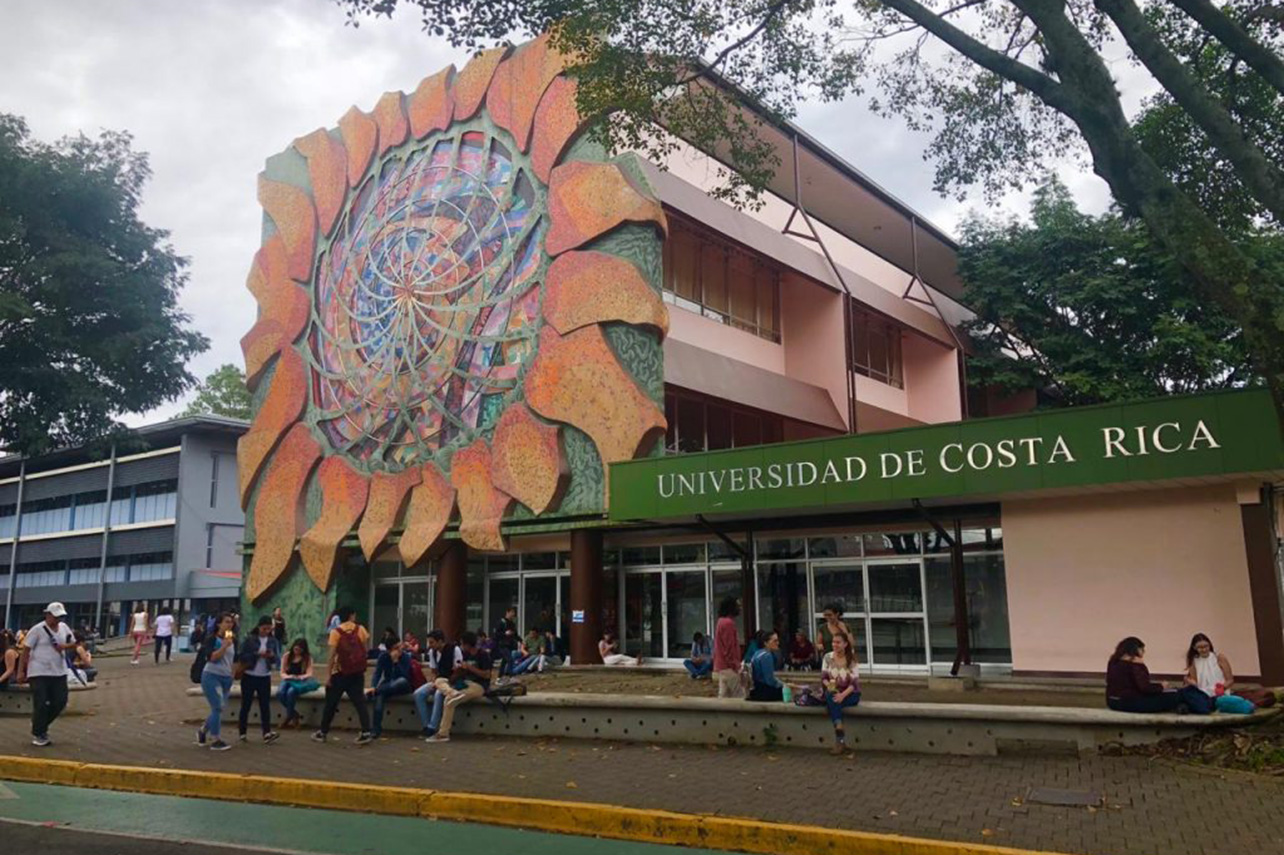 universidad de costa rica,ucr,mainor salas,acoso sexual,hostigamiento sexual,sala constitucional,denuncia,estudiantes,costa rica