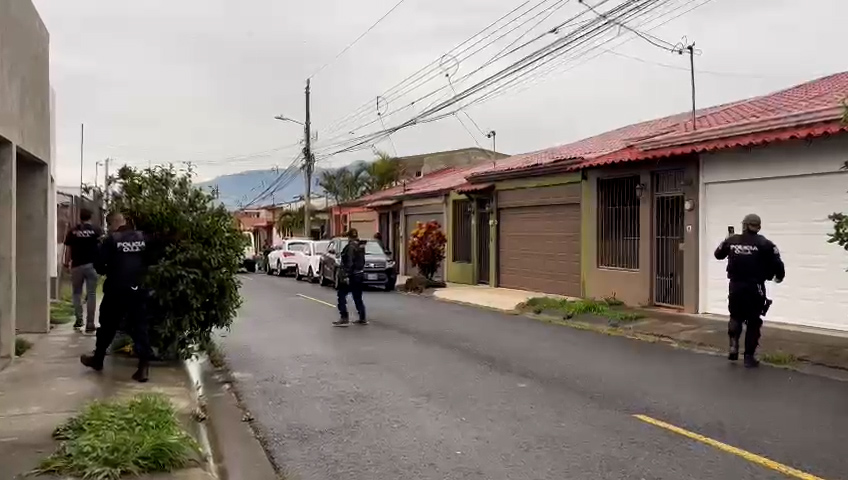 OIJ,allanamientos,falsedad ideológica