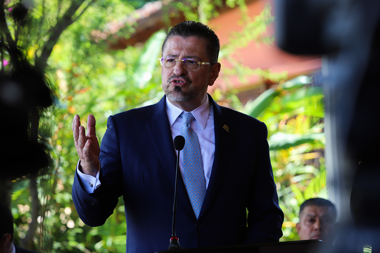 rodrigo chaves,presidente,gobierno,ciep,ucr,encuesta,sondeo,estudio,valoración del presidente,gestión del gobierno,costa rica