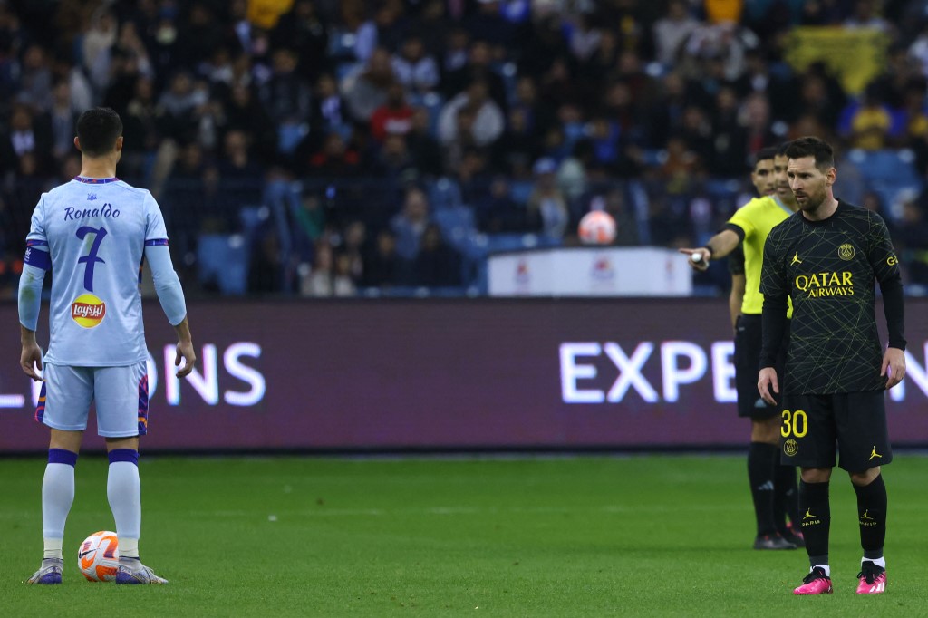 Messi y Ronaldo se reencuentran con fiesta de goles y espectáculo en Riad