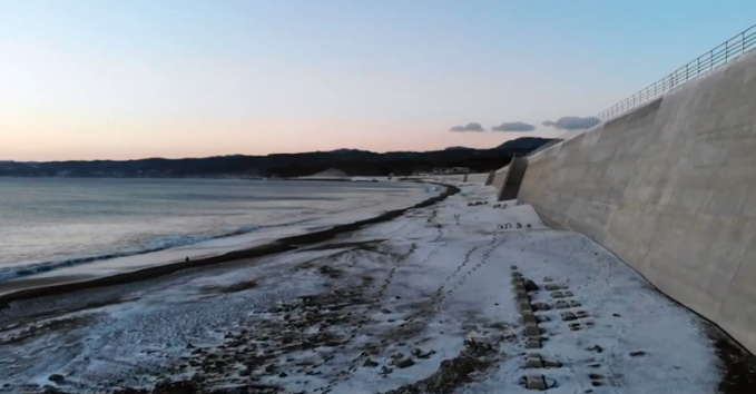 Los imponentes muros marítimos en Japón, un legado del tsunami de 2011